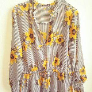 Striped Black/White yellow flowers